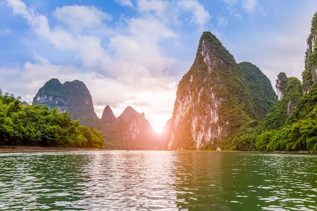 这个2025年的趋势，你绝对想不到！ 三